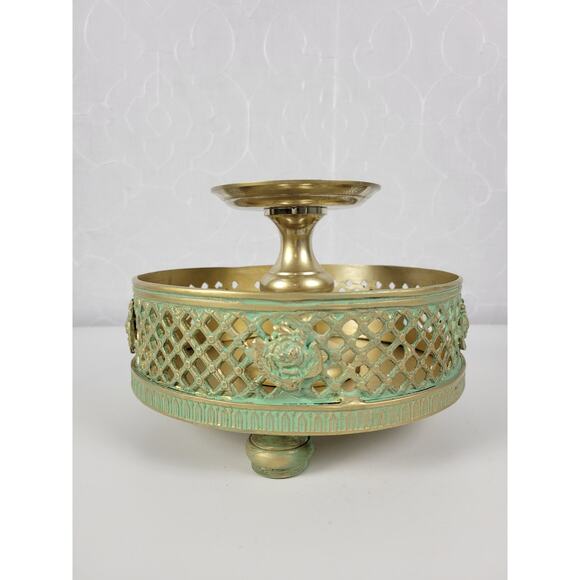 Vintage Candle‎ Holder Brass Rose Detail Victorian Footed Heavy - Picture 1 of 16